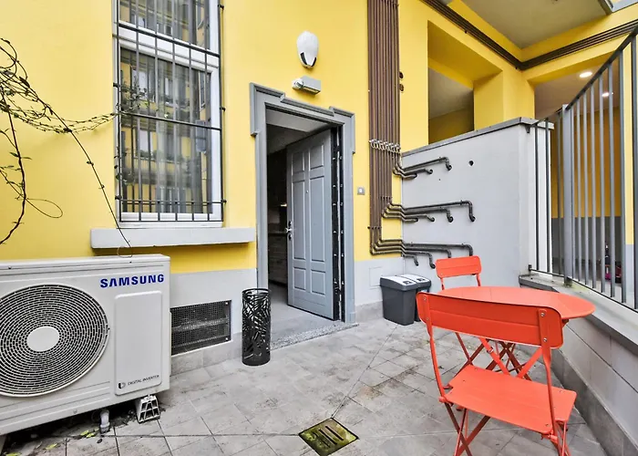 Apartment Gluck Central Station Lofts-1 By Interhome